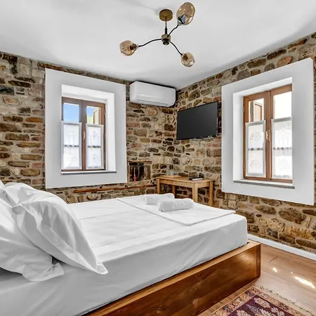Meri Hotel Berat